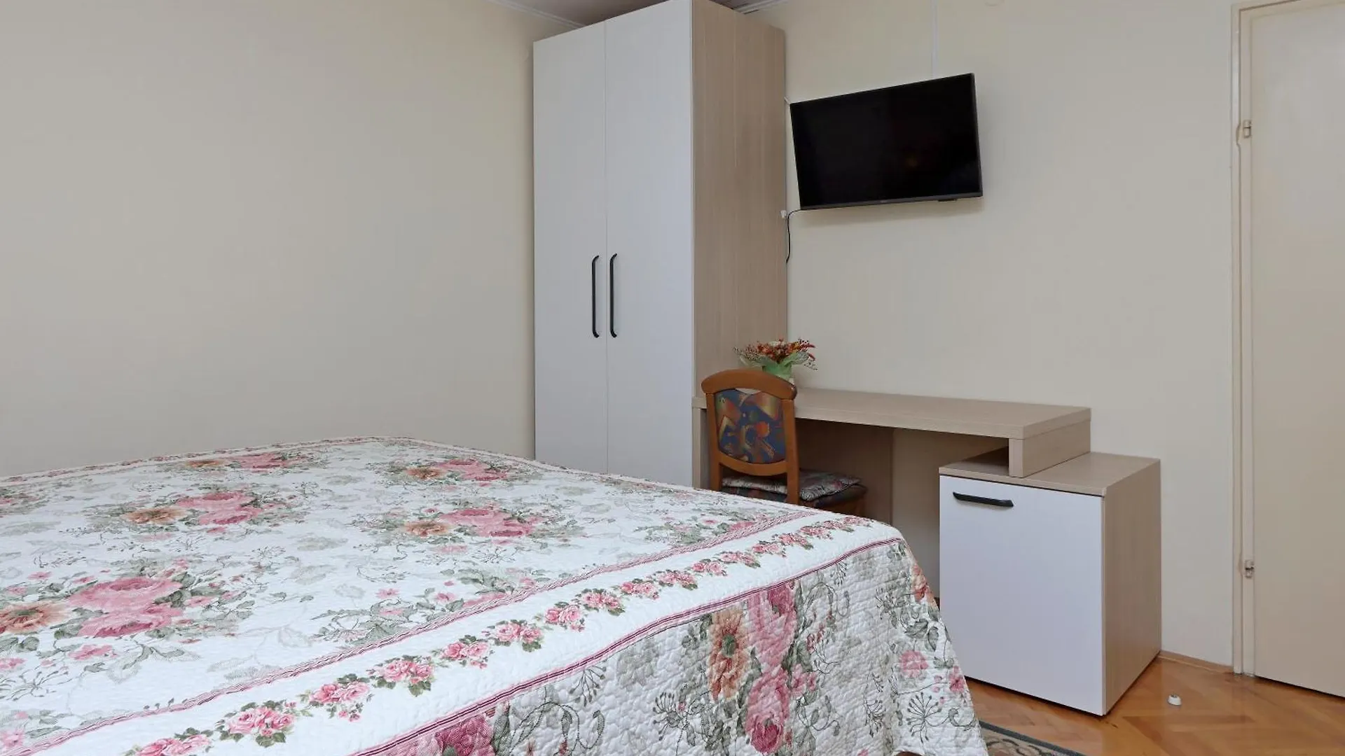 Apartments With A Parking Space Icici, Opatija - 7788 Croatia