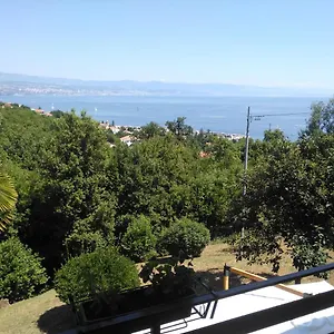 Apartment Vida 2, Ičići