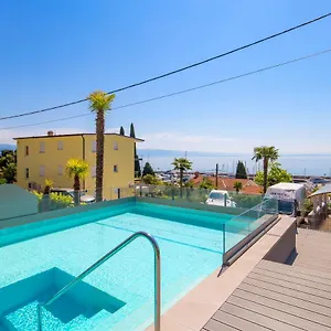 Apartment Rona Erea, Ičići
